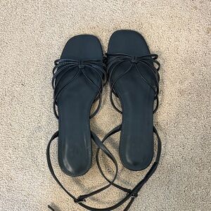 Gap Women's Black Strappy Square-Toe Sandals